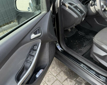 Черный Форд Фокус, объемом двигателя 1.6 л и пробегом 205 тыс. км за 7000 $, фото 13 на Automoto.ua