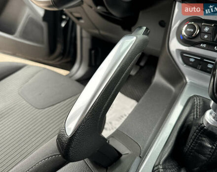 Черный Форд Фокус, объемом двигателя 1.6 л и пробегом 243 тыс. км за 8350 $, фото 98 на Automoto.ua