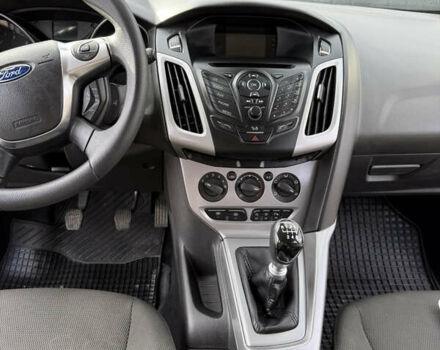 Черный Форд Фокус, объемом двигателя 1.6 л и пробегом 205 тыс. км за 7000 $, фото 11 на Automoto.ua