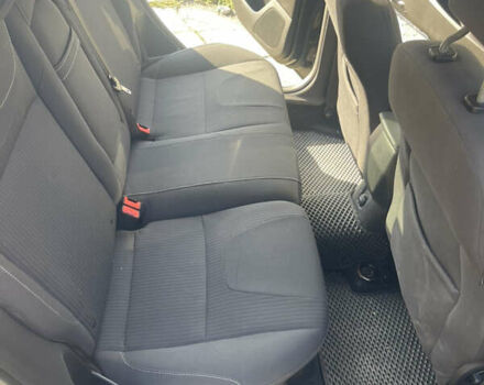 Черный Форд Фокус, объемом двигателя 1.56 л и пробегом 262 тыс. км за 7400 $, фото 6 на Automoto.ua