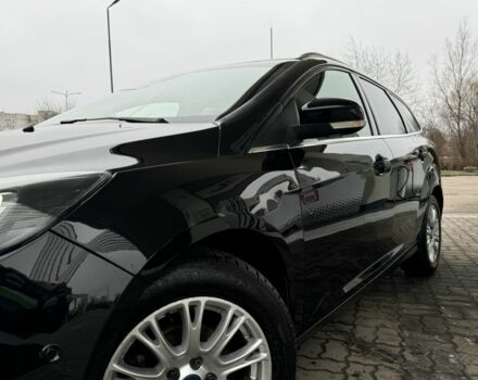 Черный Форд Фокус, объемом двигателя 1.6 л и пробегом 243 тыс. км за 8350 $, фото 8 на Automoto.ua