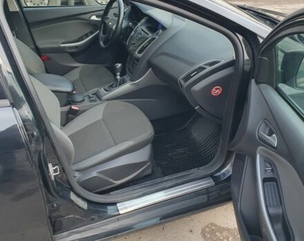 Черный Форд Фокус, объемом двигателя 1.6 л и пробегом 234 тыс. км за 6000 $, фото 6 на Automoto.ua