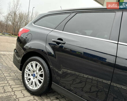 Черный Форд Фокус, объемом двигателя 1.6 л и пробегом 243 тыс. км за 8350 $, фото 17 на Automoto.ua