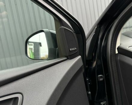 Черный Форд Фокус, объемом двигателя 1.6 л и пробегом 243 тыс. км за 8350 $, фото 17 на Automoto.ua