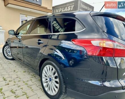 Черный Форд Фокус, объемом двигателя 1.6 л и пробегом 219 тыс. км за 7850 $, фото 4 на Automoto.ua