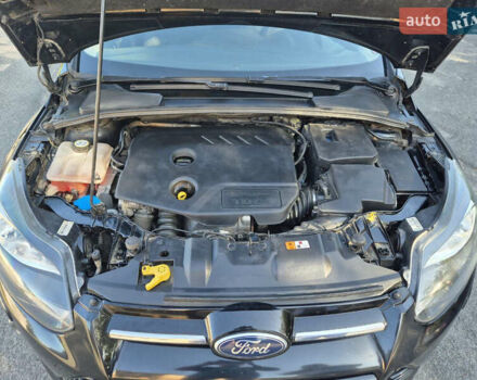 Черный Форд Фокус, объемом двигателя 1.6 л и пробегом 242 тыс. км за 7999 $, фото 17 на Automoto.ua
