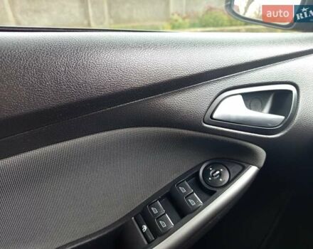 Черный Форд Фокус, объемом двигателя 1.6 л и пробегом 188 тыс. км за 8600 $, фото 55 на Automoto.ua