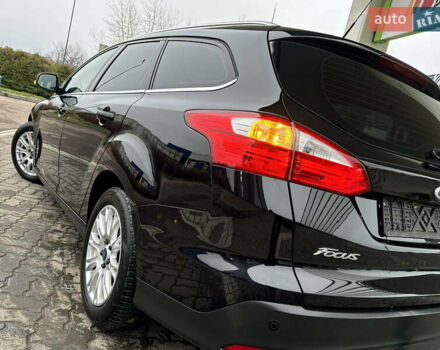 Черный Форд Фокус, объемом двигателя 1.6 л и пробегом 243 тыс. км за 8350 $, фото 45 на Automoto.ua
