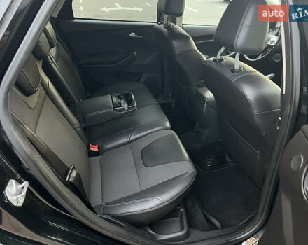 Черный Форд Фокус, объемом двигателя 2 л и пробегом 249 тыс. км за 7600 $, фото 22 на Automoto.ua