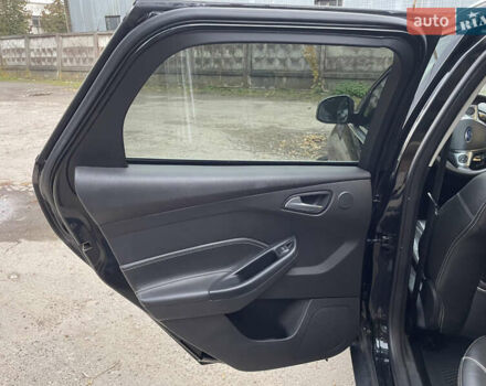 Черный Форд Фокус, объемом двигателя 1.6 л и пробегом 222 тыс. км за 8499 $, фото 30 на Automoto.ua