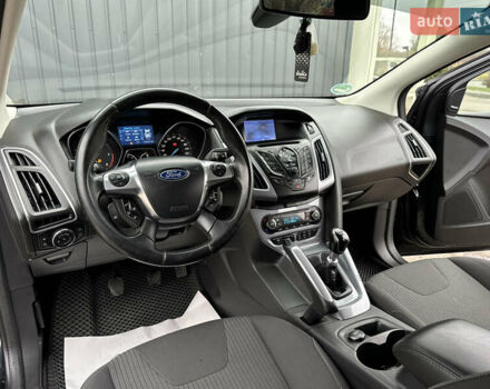 Черный Форд Фокус, объемом двигателя 1.6 л и пробегом 243 тыс. км за 8350 $, фото 69 на Automoto.ua