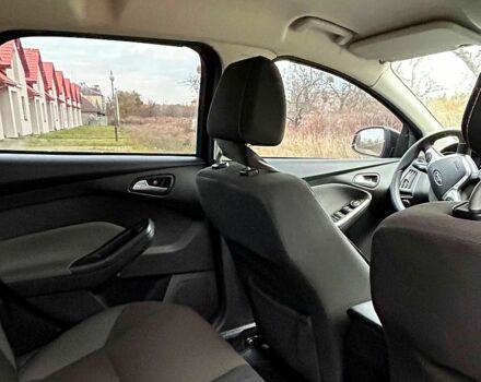 Черный Форд Фокус, объемом двигателя 1.6 л и пробегом 205 тыс. км за 8200 $, фото 9 на Automoto.ua