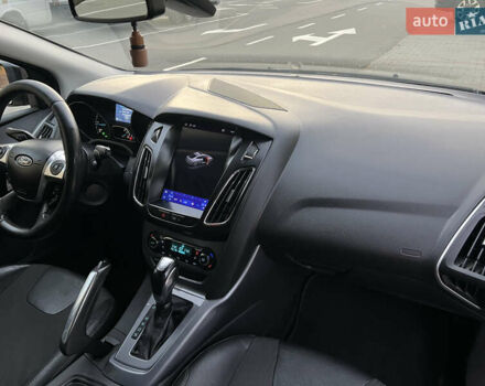 Черный Форд Фокус, объемом двигателя 2 л и пробегом 249 тыс. км за 7600 $, фото 23 на Automoto.ua