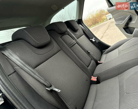 Черный Форд Фокус, объемом двигателя 1.6 л и пробегом 243 тыс. км за 8350 $, фото 109 на Automoto.ua