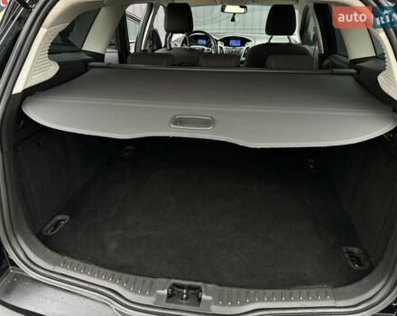 Черный Форд Фокус, объемом двигателя 1.6 л и пробегом 243 тыс. км за 8350 $, фото 111 на Automoto.ua