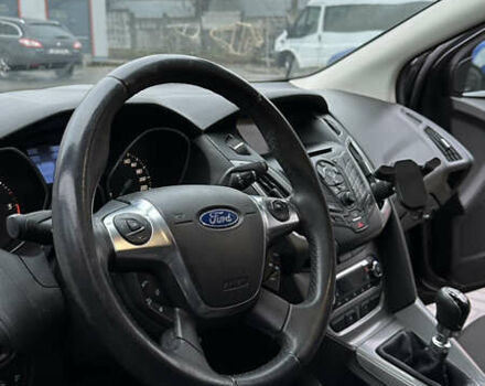 Черный Форд Фокус, объемом двигателя 1.56 л и пробегом 253 тыс. км за 7200 $, фото 12 на Automoto.ua