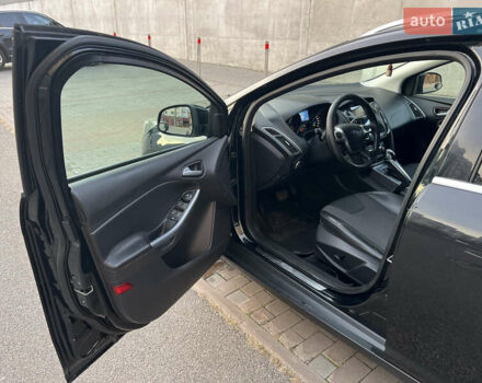 Черный Форд Фокус, объемом двигателя 2 л и пробегом 249 тыс. км за 7600 $, фото 15 на Automoto.ua