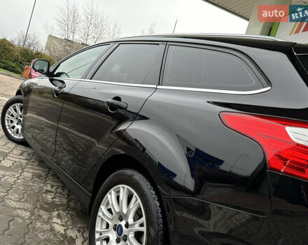 Черный Форд Фокус, объемом двигателя 1.6 л и пробегом 243 тыс. км за 8350 $, фото 46 на Automoto.ua