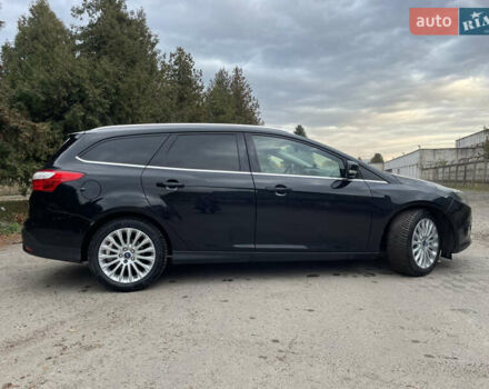 Черный Форд Фокус, объемом двигателя 1.6 л и пробегом 222 тыс. км за 8499 $, фото 9 на Automoto.ua