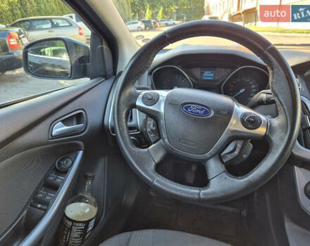Черный Форд Фокус, объемом двигателя 1.6 л и пробегом 242 тыс. км за 7999 $, фото 14 на Automoto.ua