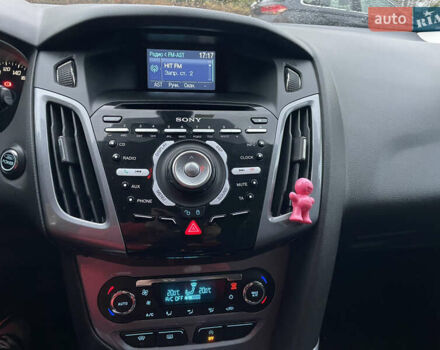 Черный Форд Фокус, объемом двигателя 1.6 л и пробегом 255 тыс. км за 8500 $, фото 23 на Automoto.ua