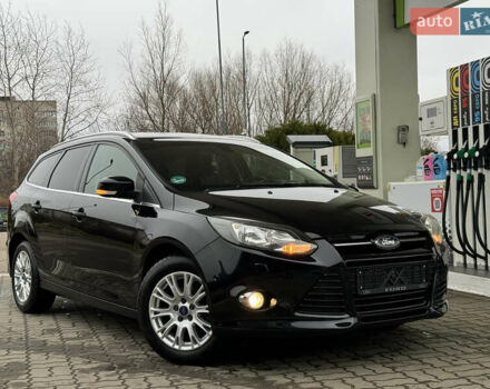 Черный Форд Фокус, объемом двигателя 1.6 л и пробегом 243 тыс. км за 8350 $, фото 2 на Automoto.ua
