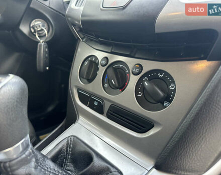 Чорний Форд Фокус, об'ємом двигуна 1.6 л та пробігом 224 тис. км за 7500 $, фото 77 на Automoto.ua