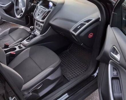 Черный Форд Фокус, объемом двигателя 1.6 л и пробегом 250 тыс. км за 7000 $, фото 6 на Automoto.ua