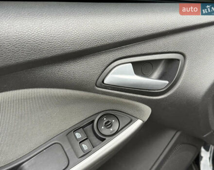 Чорний Форд Фокус, об'ємом двигуна 1.6 л та пробігом 249 тис. км за 7200 $, фото 37 на Automoto.ua