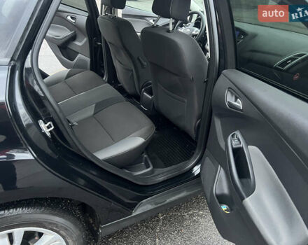 Черный Форд Фокус, объемом двигателя 1.6 л и пробегом 180 тыс. км за 7400 $, фото 16 на Automoto.ua