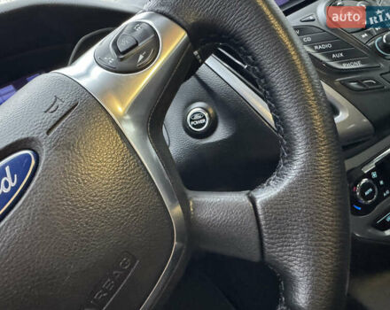 Чорний Форд Фокус, об'ємом двигуна 1.6 л та пробігом 227 тис. км за 8299 $, фото 5 на Automoto.ua