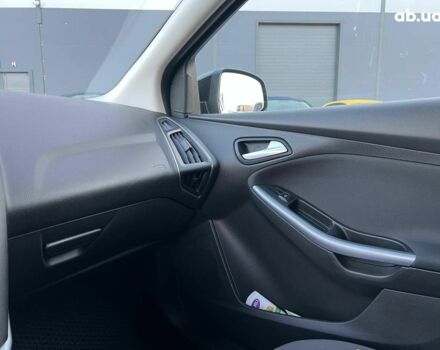 Чорний Форд Фокус, об'ємом двигуна 1.6 л та пробігом 295 тис. км за 7890 $, фото 32 на Automoto.ua