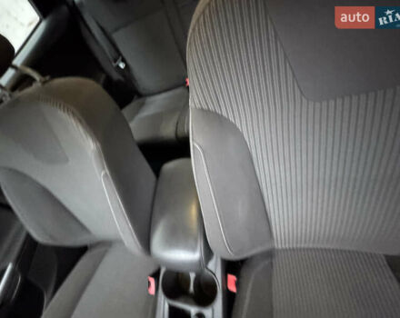 Чорний Форд Фокус, об'ємом двигуна 1.6 л та пробігом 227 тис. км за 8299 $, фото 11 на Automoto.ua