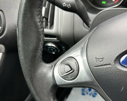 Чорний Форд Фокус, об'ємом двигуна 1.6 л та пробігом 269 тис. км за 6950 $, фото 25 на Automoto.ua