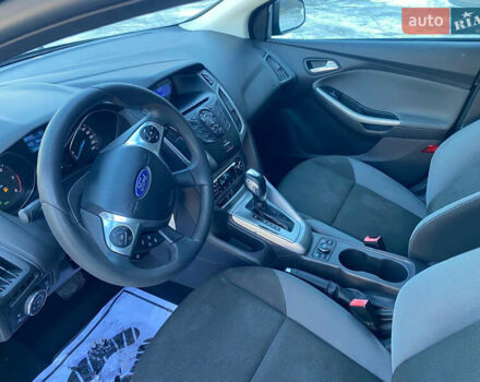 Чорний Форд Фокус, об'ємом двигуна 2 л та пробігом 233 тис. км за 8200 $, фото 14 на Automoto.ua