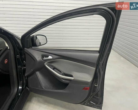 Черный Форд Фокус, объемом двигателя 1.6 л и пробегом 211 тыс. км за 7750 $, фото 30 на Automoto.ua