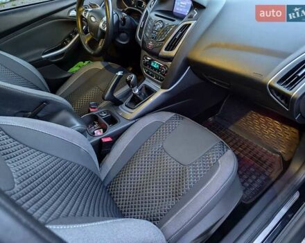 Черный Форд Фокус, объемом двигателя 1.6 л и пробегом 264 тыс. км за 8099 $, фото 7 на Automoto.ua