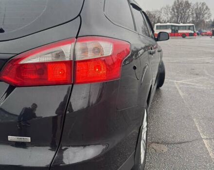 Черный Форд Фокус, объемом двигателя 1.6 л и пробегом 281 тыс. км за 7300 $, фото 6 на Automoto.ua