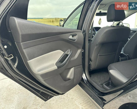 Чорний Форд Фокус, об'ємом двигуна 1.6 л та пробігом 224 тис. км за 7500 $, фото 50 на Automoto.ua