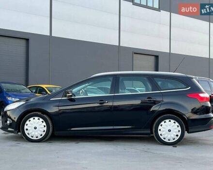 Чорний Форд Фокус, об'ємом двигуна 1.6 л та пробігом 295 тис. км за 7890 $, фото 2 на Automoto.ua