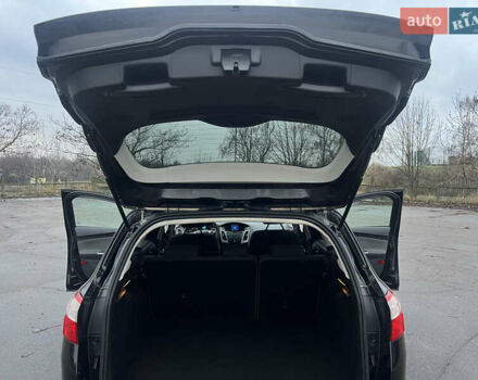 Черный Форд Фокус, объемом двигателя 1.6 л и пробегом 180 тыс. км за 7400 $, фото 19 на Automoto.ua