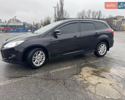 Черный Форд Фокус, объемом двигателя 1.6 л и пробегом 281 тыс. км за 7300 $, фото 2 на Automoto.ua