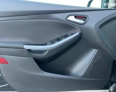 Чорний Форд Фокус, об'ємом двигуна 1.6 л та пробігом 295 тис. км за 7890 $, фото 14 на Automoto.ua