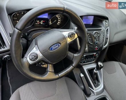Чорний Форд Фокус, об'ємом двигуна 1.6 л та пробігом 227 тис. км за 8299 $, фото 16 на Automoto.ua