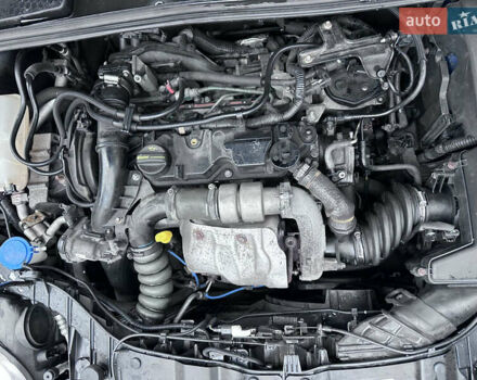 Чорний Форд Фокус, об'ємом двигуна 1.6 л та пробігом 269 тис. км за 6950 $, фото 19 на Automoto.ua