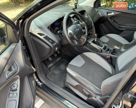 Черный Форд Фокус, объемом двигателя 1.6 л и пробегом 239 тыс. км за 8200 $, фото 17 на Automoto.ua