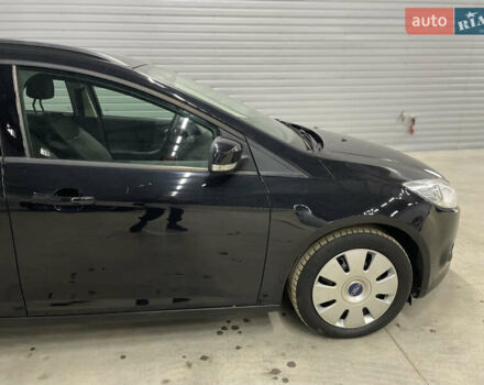 Черный Форд Фокус, объемом двигателя 1.6 л и пробегом 211 тыс. км за 7750 $, фото 9 на Automoto.ua