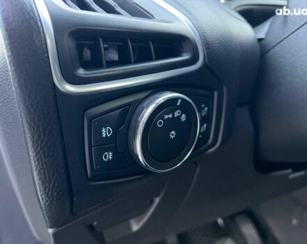 Чорний Форд Фокус, об'ємом двигуна 1.6 л та пробігом 295 тис. км за 7890 $, фото 19 на Automoto.ua