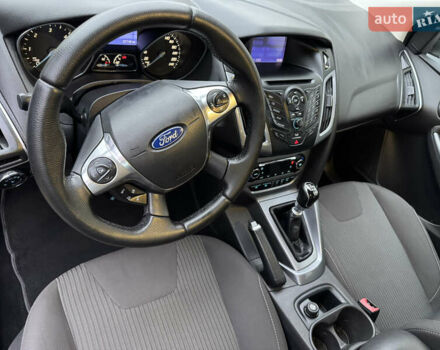 Чорний Форд Фокус, об'ємом двигуна 1.6 л та пробігом 227 тис. км за 8299 $, фото 17 на Automoto.ua