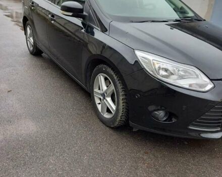 Черный Форд Фокус, объемом двигателя 1.6 л и пробегом 250 тыс. км за 7000 $, фото 2 на Automoto.ua